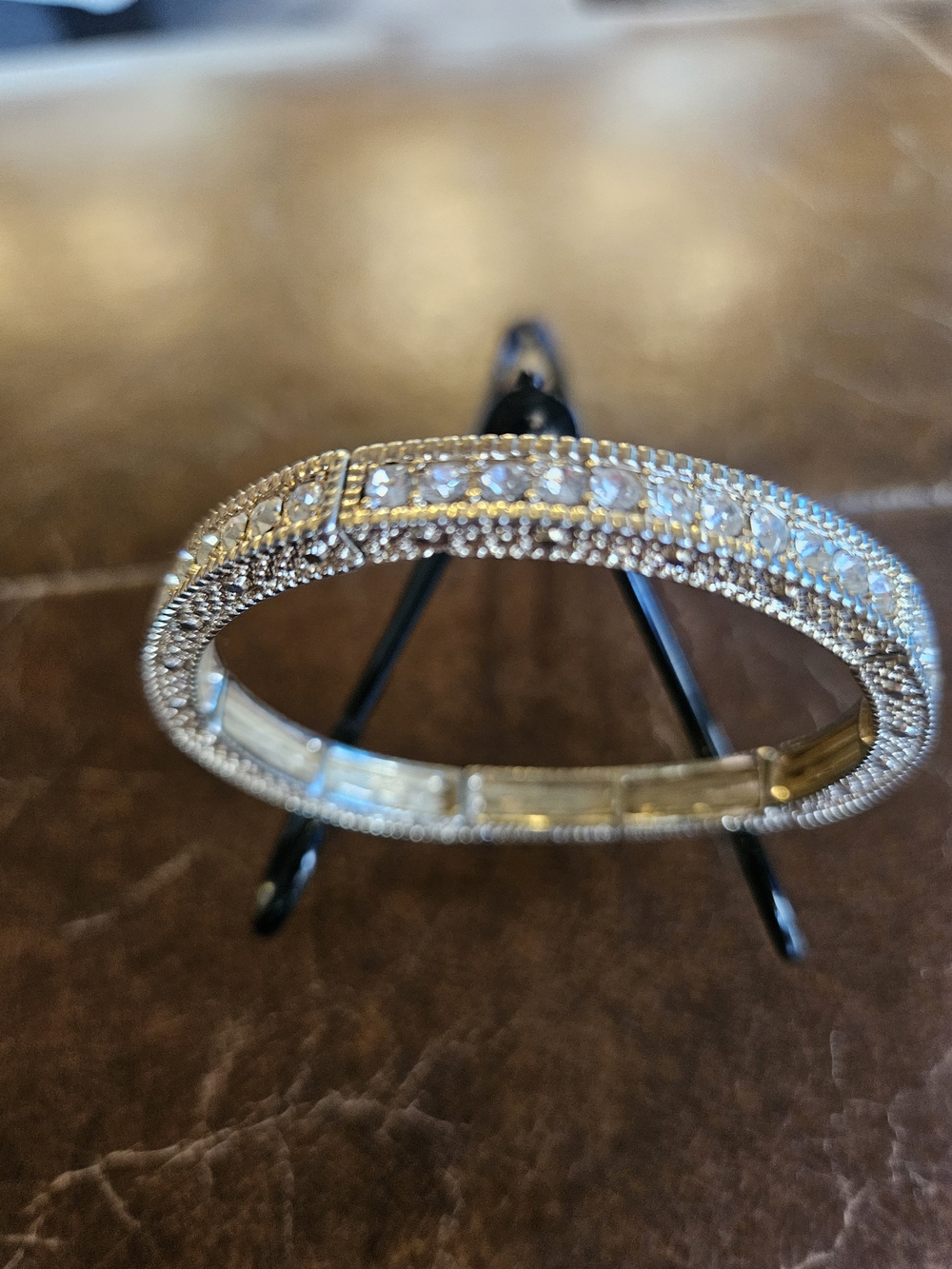 Elegant Expandable Crystal-Accented Silver Bangle Bracelet